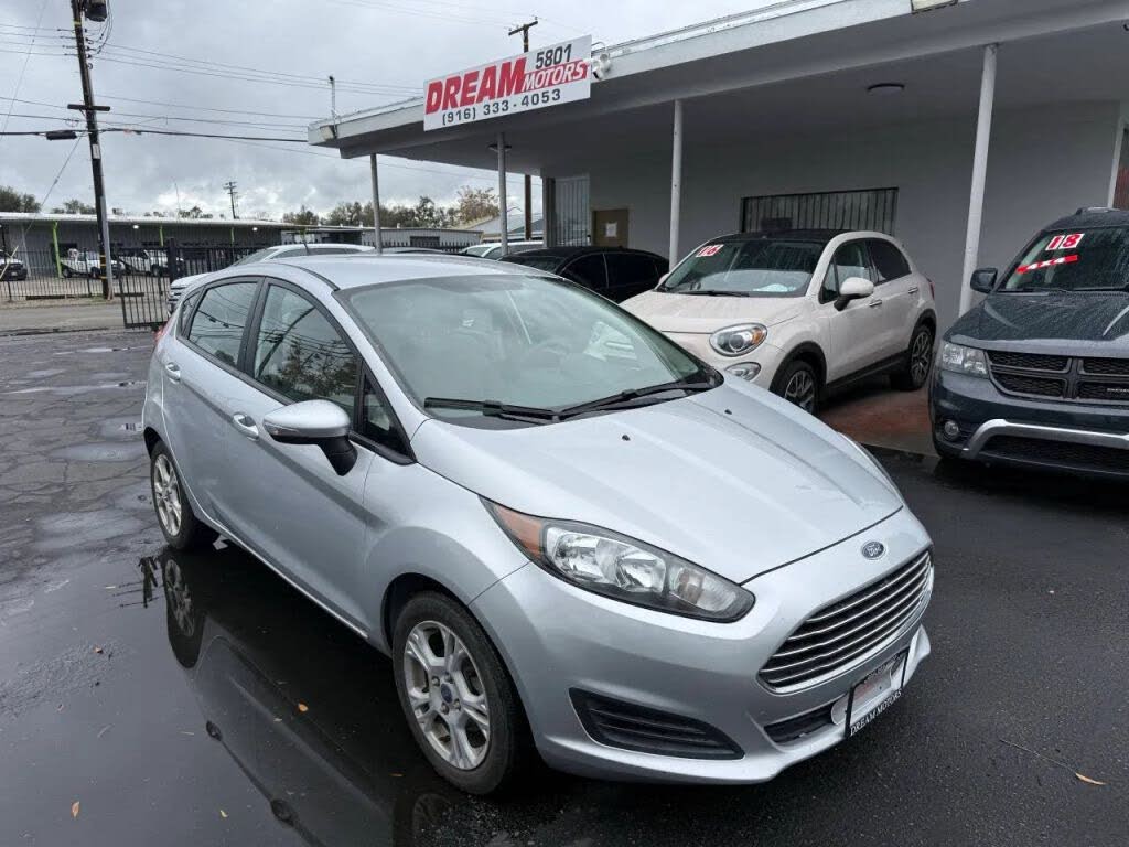 2014 Ford Fiesta SE Hatchback