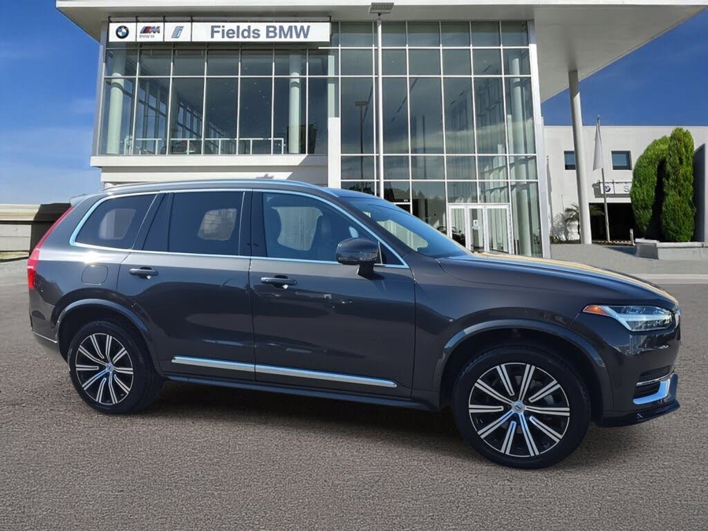 2023 Volvo XC90 B6 Plus Bright Theme 6-Passenger AWD