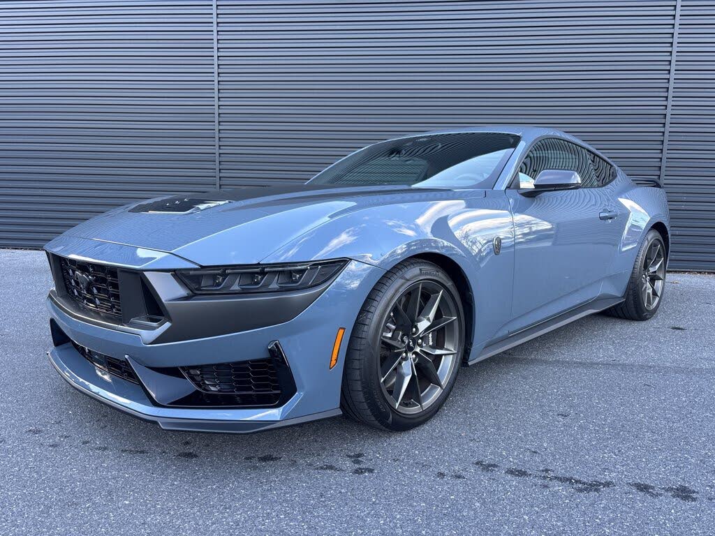2024 Ford Mustang Dark Horse Fastback RWD