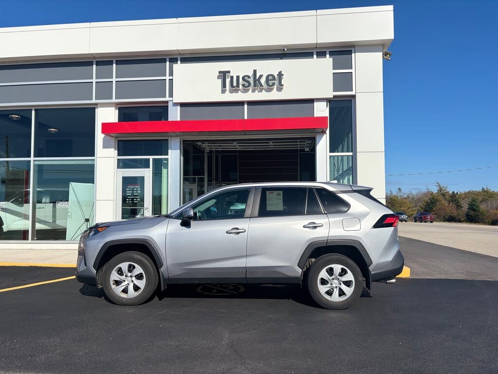 2024 Toyota RAV4 LE AWD