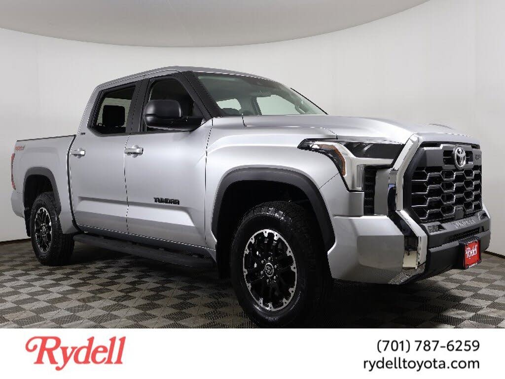 2024 Toyota Tundra SR5 CrewMax Cab 4WD