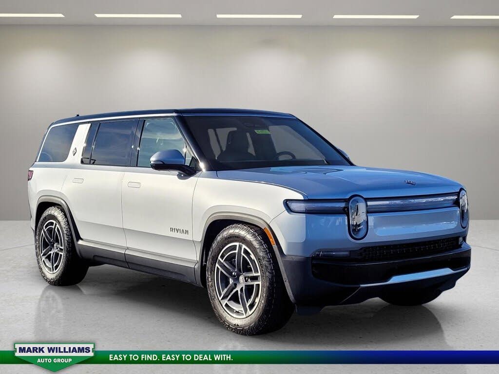 2025 Rivian R1S Adventure Dual Motor AWD