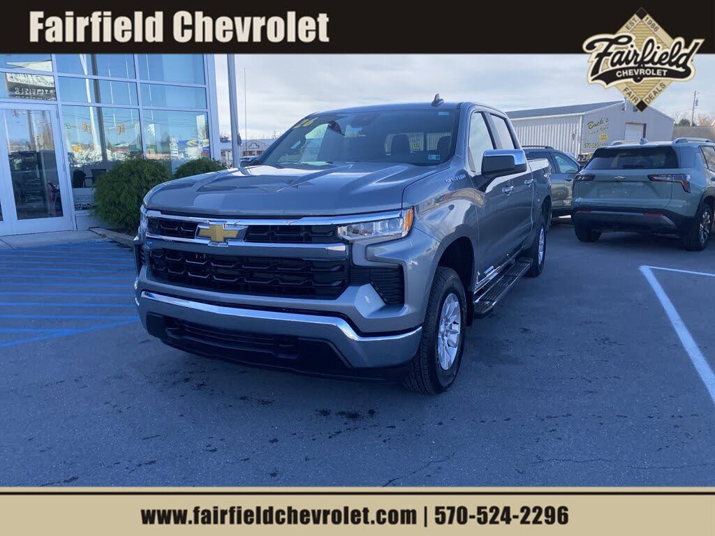 2026 Chevrolet Silverado 1500 LT Crew Cab 4WD