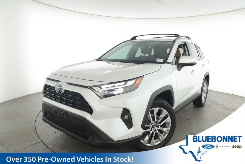 2024 Toyota RAV4 XLE Premium FWD