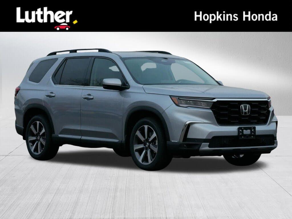 2025 Honda Pilot Touring AWD