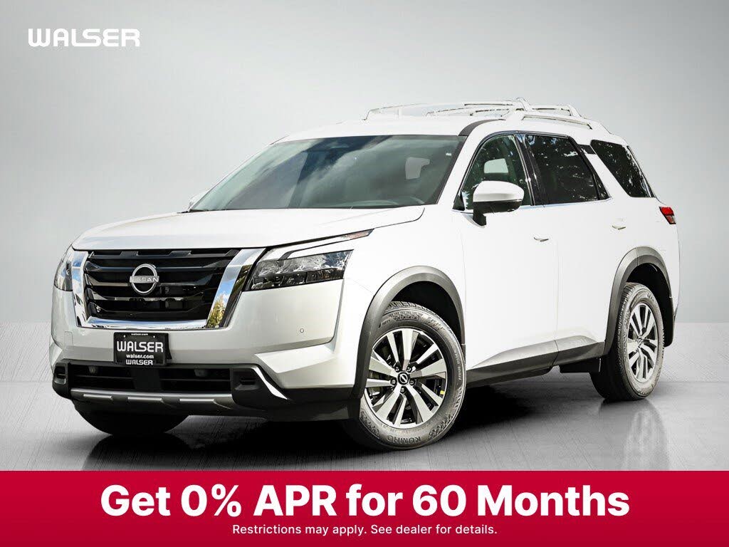 2025 Nissan Pathfinder SL 4WD