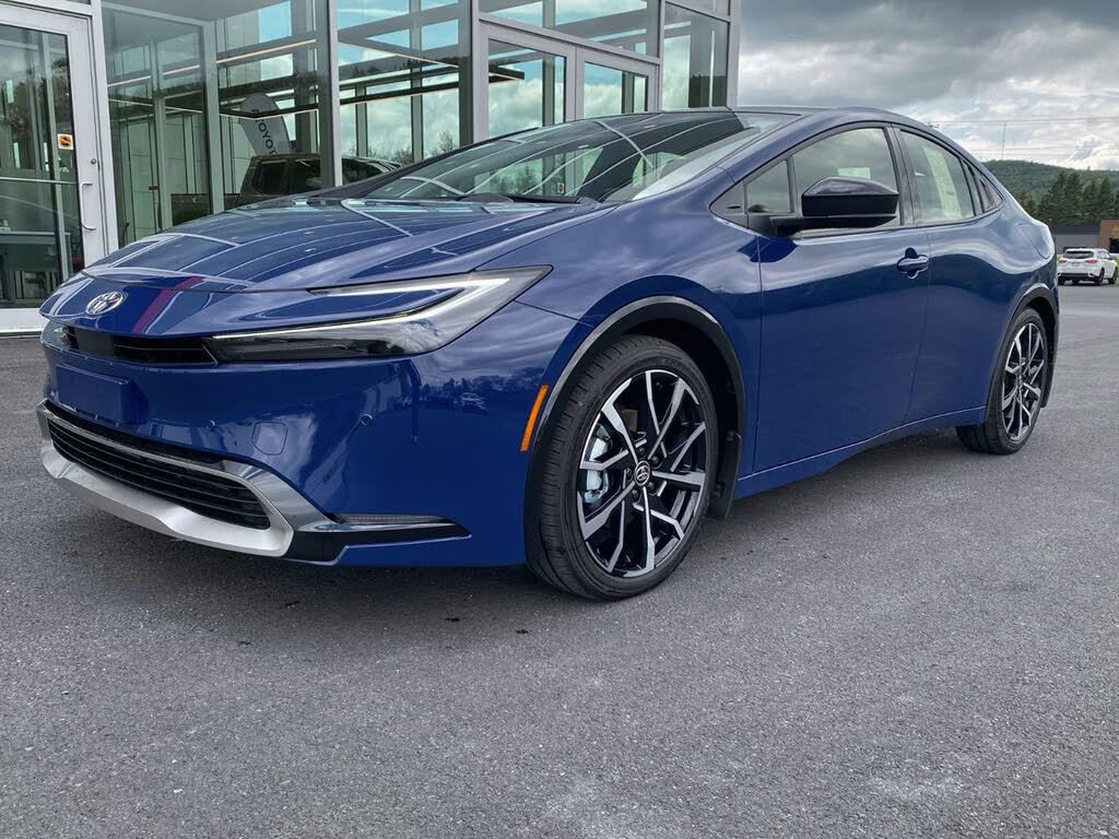 2025 Toyota Prius Plug-In Hybrid XSE FWD