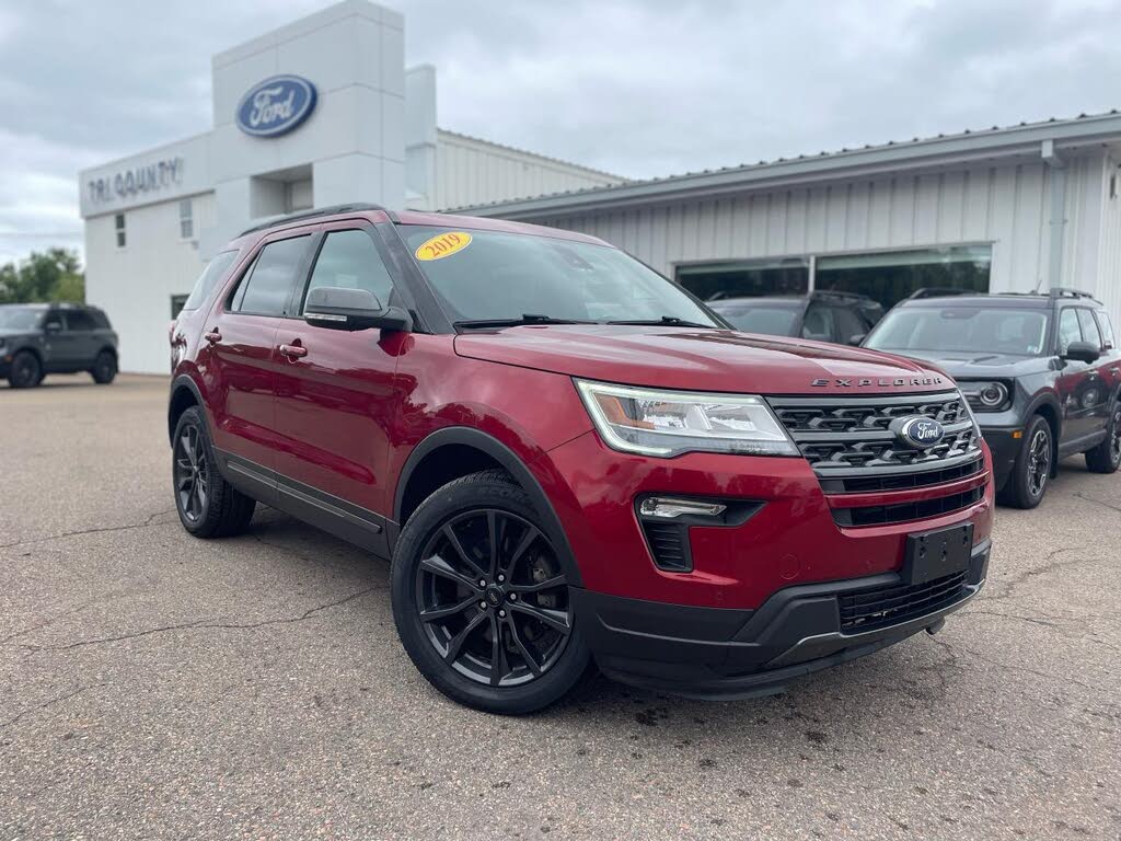 Ford Explorer XLT AWD 2019