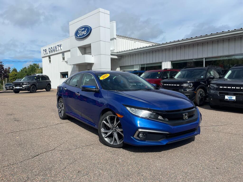 2019 Honda Civic Touring FWD