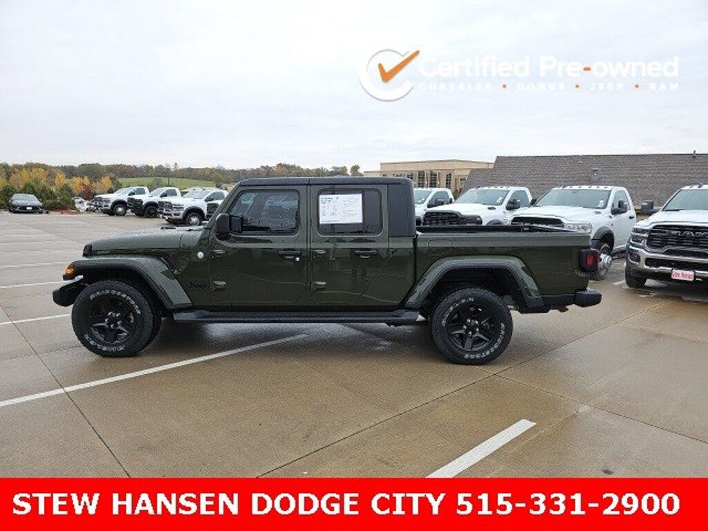 2021 Jeep Gladiator Sport S Crew Cab 4WD