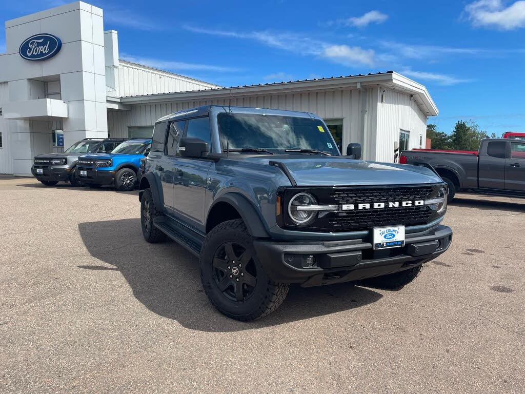 2025 Ford Bronco Outer Banks 4-Door 4WD