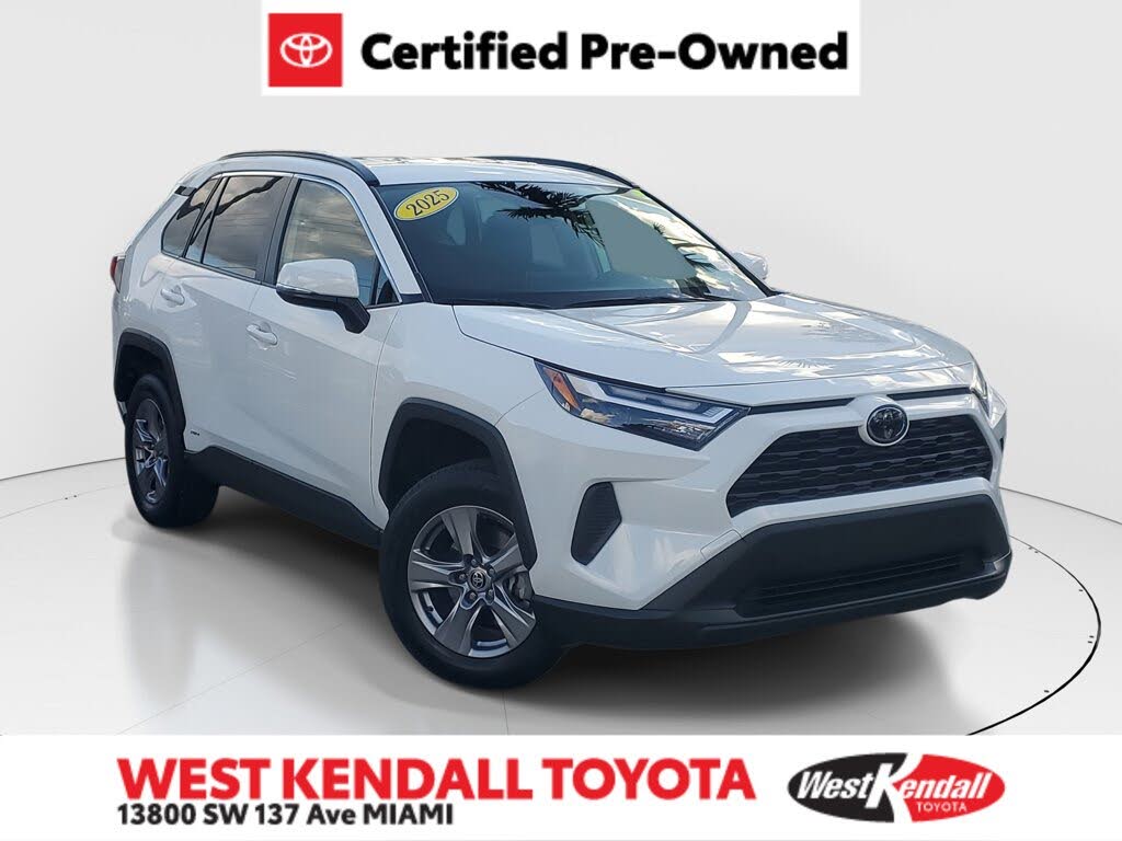 2025 Toyota RAV4 Hybrid XLE AWD