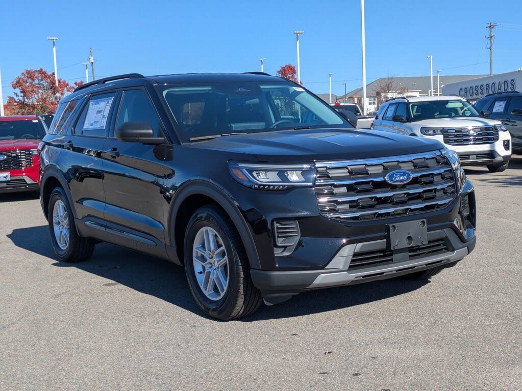 2026 Ford Explorer Active RWD