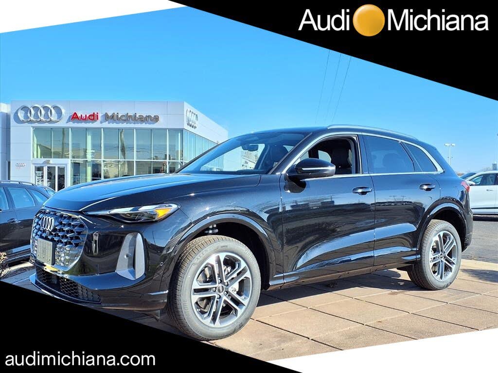 2025 Audi Q5 quattro Premium 40 TFSI