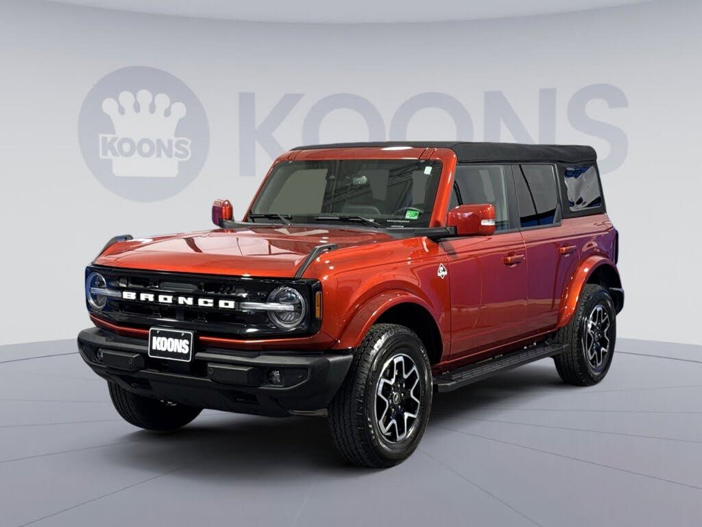 2024 Ford Bronco Outer Banks 4-Door 4WD