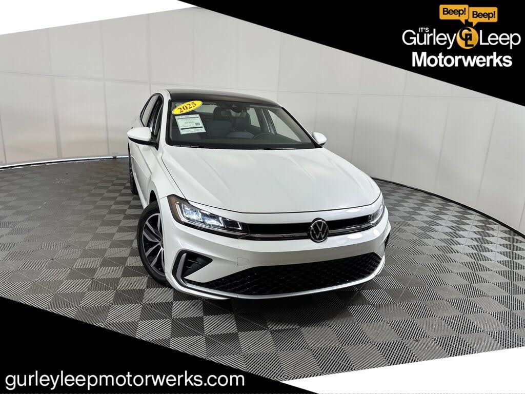 2025 Volkswagen Jetta SE FWD