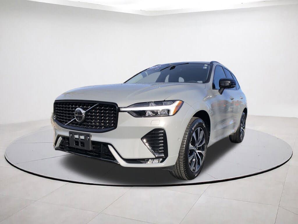 2025 Volvo XC60 B5 Plus Dark Theme AWD