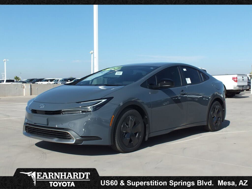 2026 Toyota Prius Plug-In Hybrid SE FWD