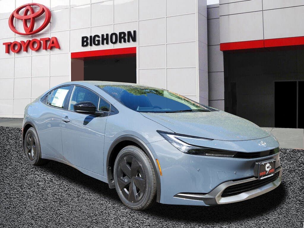 2026 Toyota Prius Plug-In Hybrid SE FWD