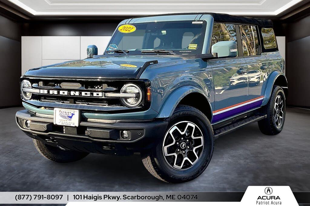 2022 Ford Bronco Outer Banks 4-Door 4WD