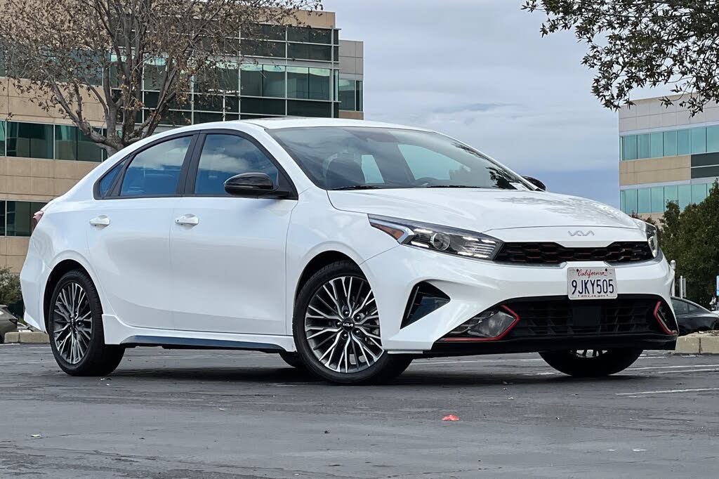 2023 Kia Forte GT-Line FWD