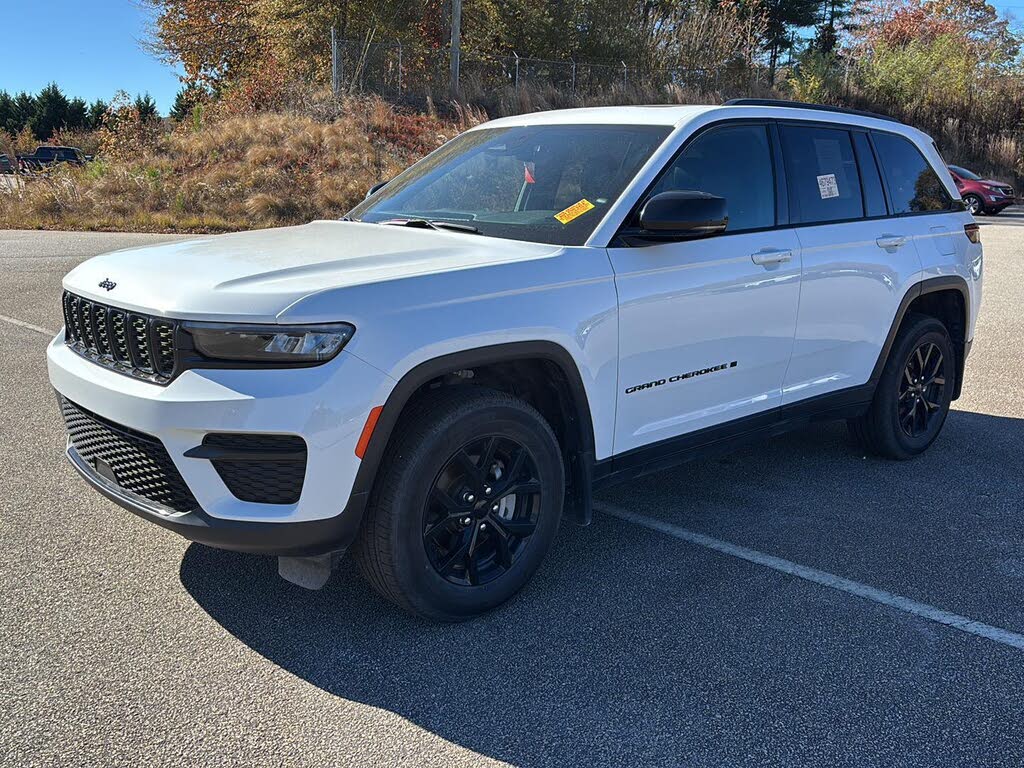 2024 Jeep Grand Cherokee Altitude X RWD