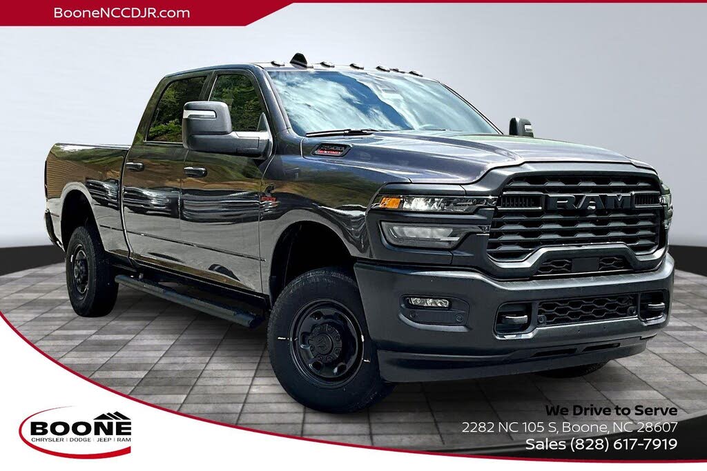 2025 RAM 2500 Tradesman Crew Cab 4WD