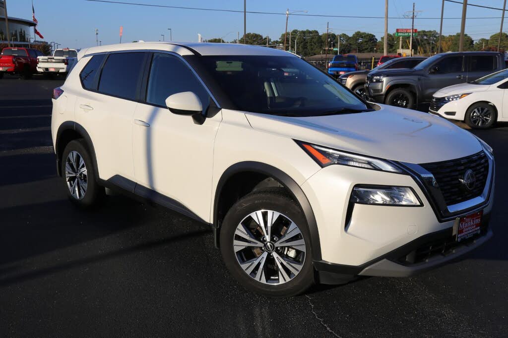 2023 Nissan Rogue SV FWD