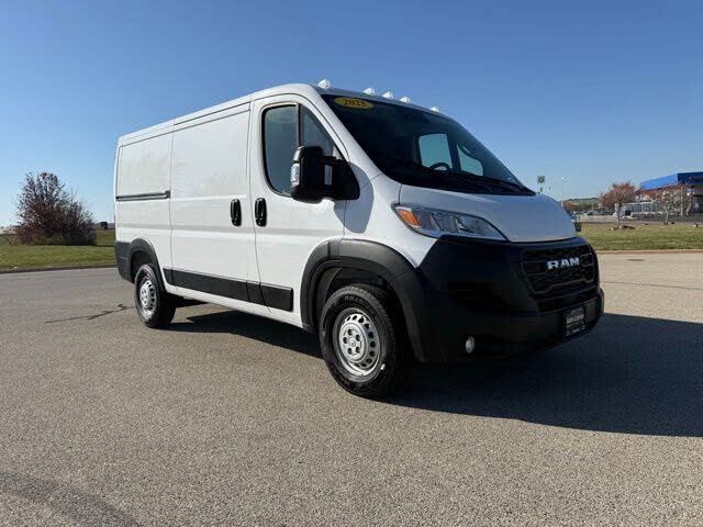 2025 RAM ProMaster 2500 Tradesman 136 Low Roof Cargo Van FWD