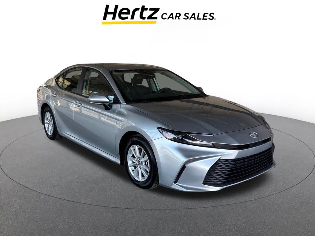 2025 Toyota Camry LE FWD