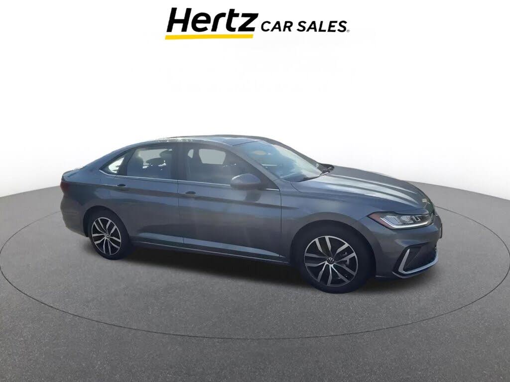 2025 Volkswagen Jetta SE FWD