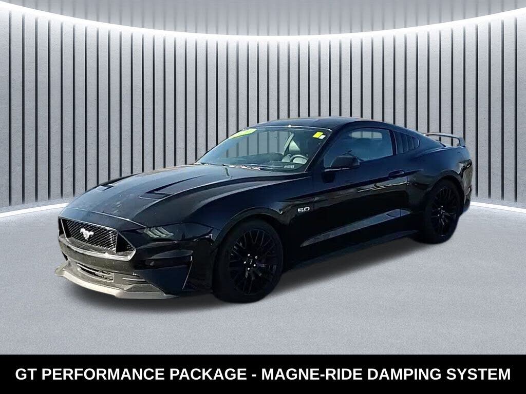 2020 Ford Mustang GT Premium Coupe RWD