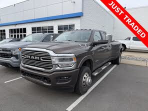 RAM 3500 Laramie Crew Cab LB DRW 4WD