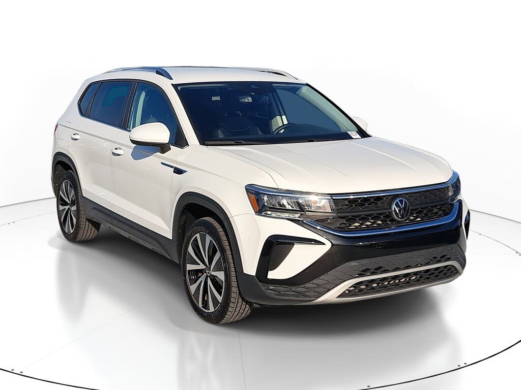 2023 Volkswagen Taos SE FWD