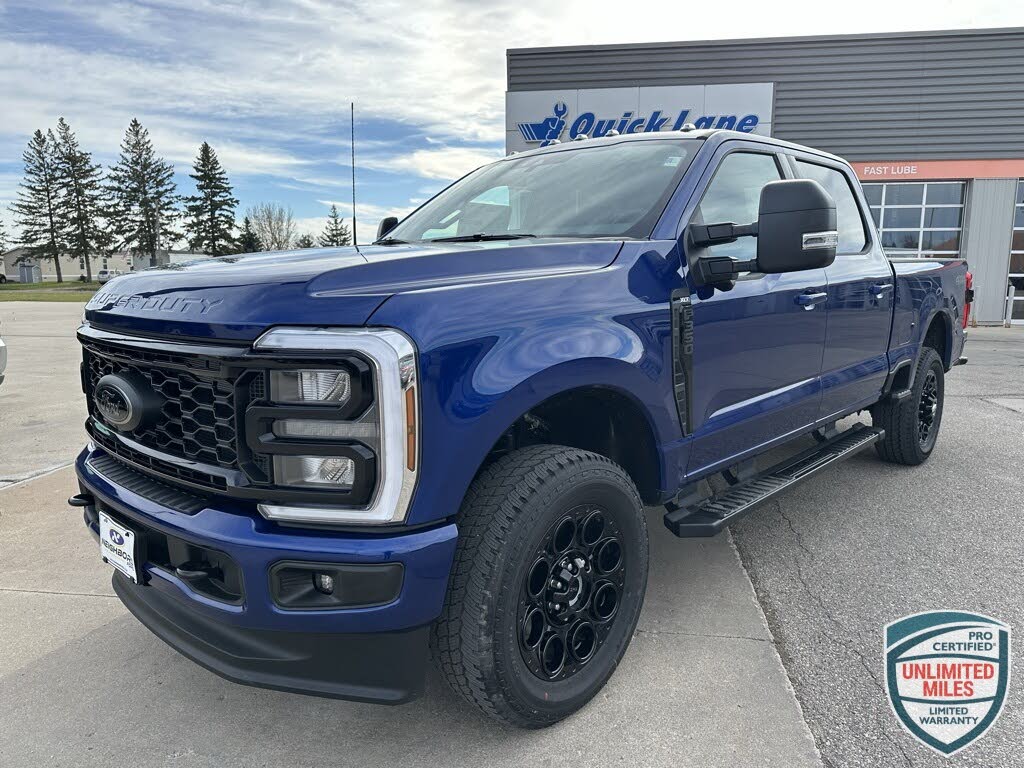 2026 Ford F-350 Super Duty XLT Crew Cab 4WD