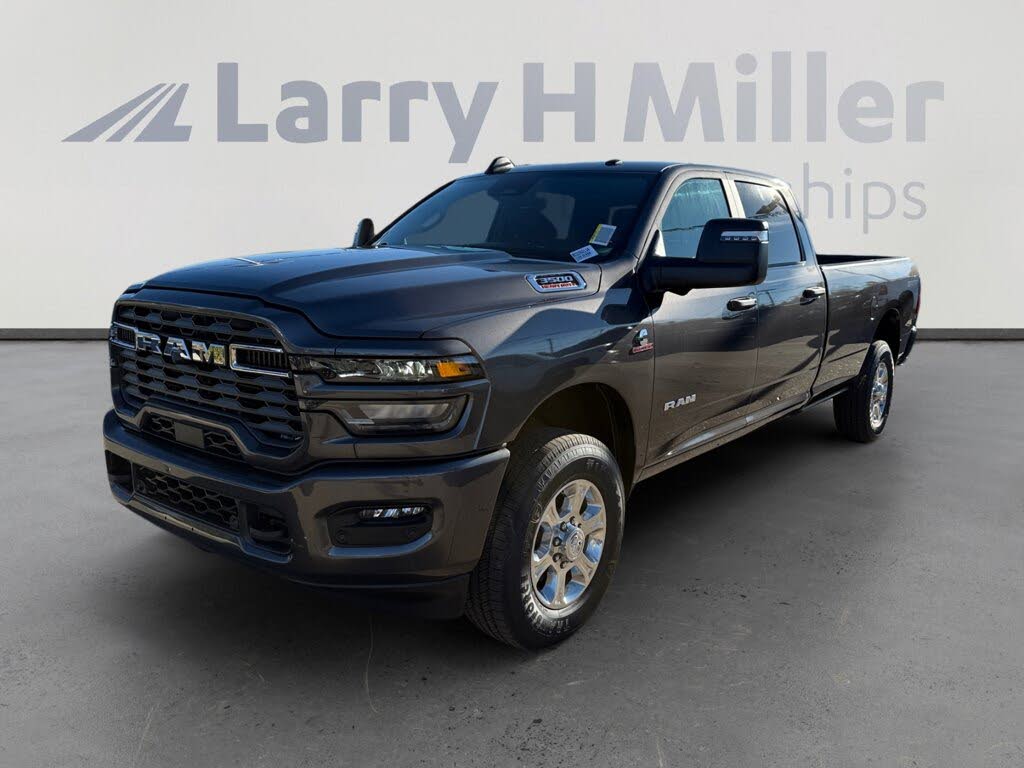 2026 RAM 3500 Big Horn Crew Cab LB 4WD