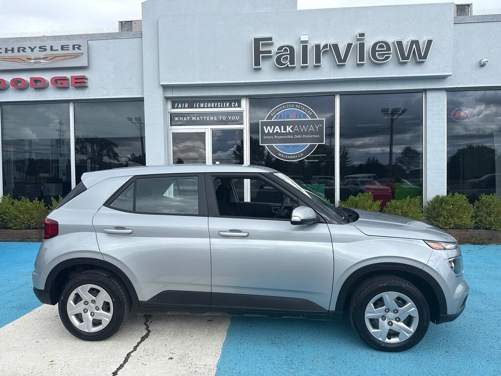 2020 Hyundai Venue Essential FWD