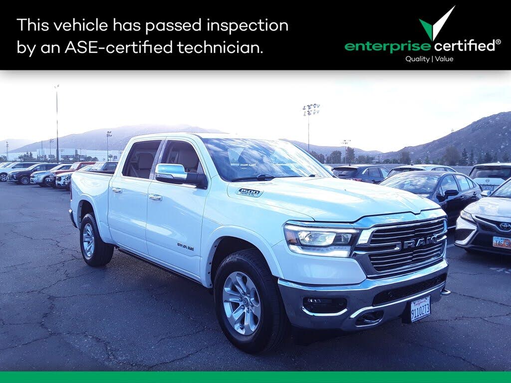 2020 RAM 1500 Laramie Crew Cab 4WD