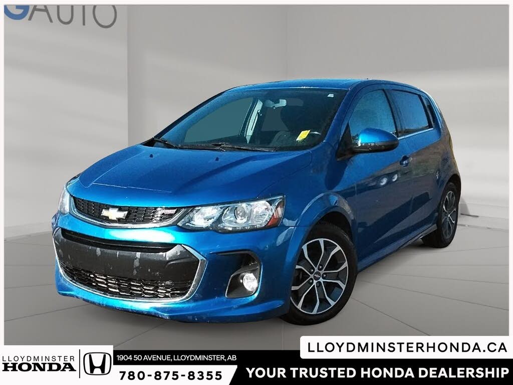 2017 Chevrolet Sonic LT Hatchback FWD