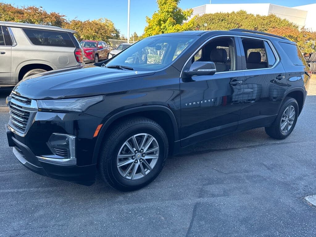 2023 Chevrolet Traverse LT Cloth AWD