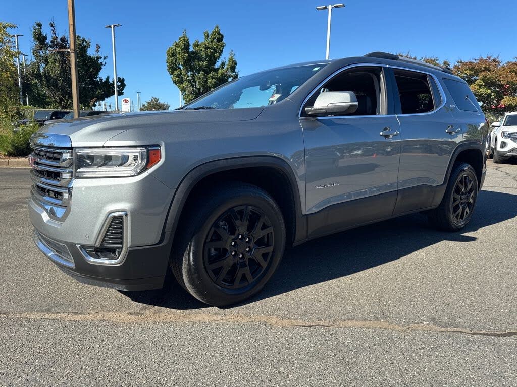 2023 GMC Acadia SLT AWD