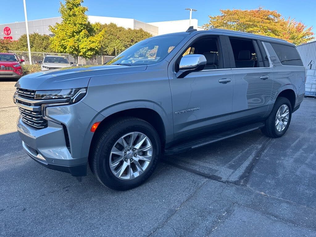 2024 Chevrolet Suburban Premier RWD