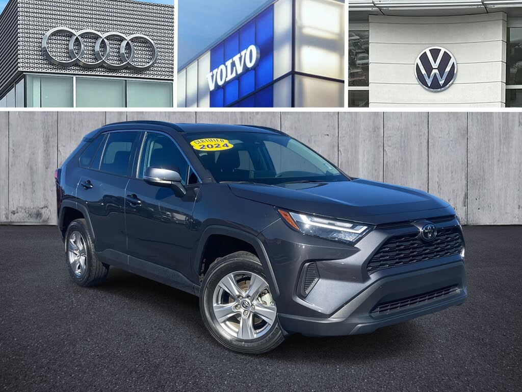 2024 Toyota RAV4 XLE FWD