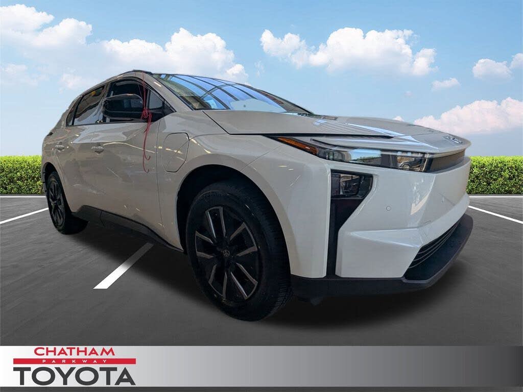 2026 Toyota bZ XLE Plus FWD