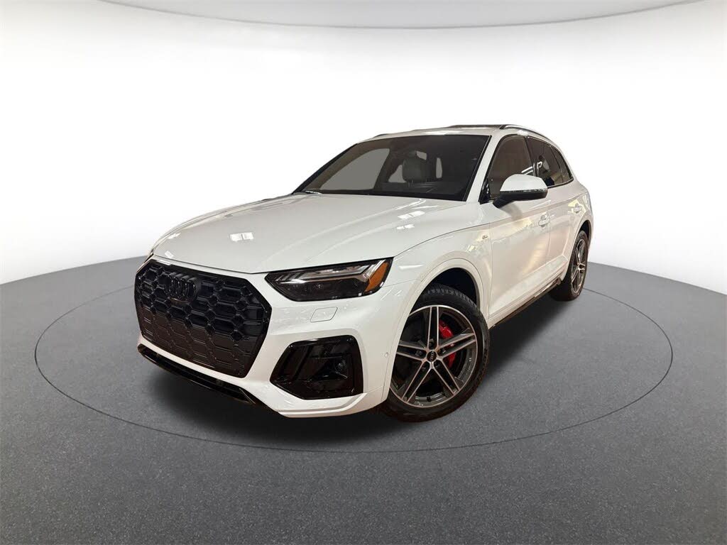2024 Audi Q5 Hybrid Plug-in e quattro Prestige S Line AWD