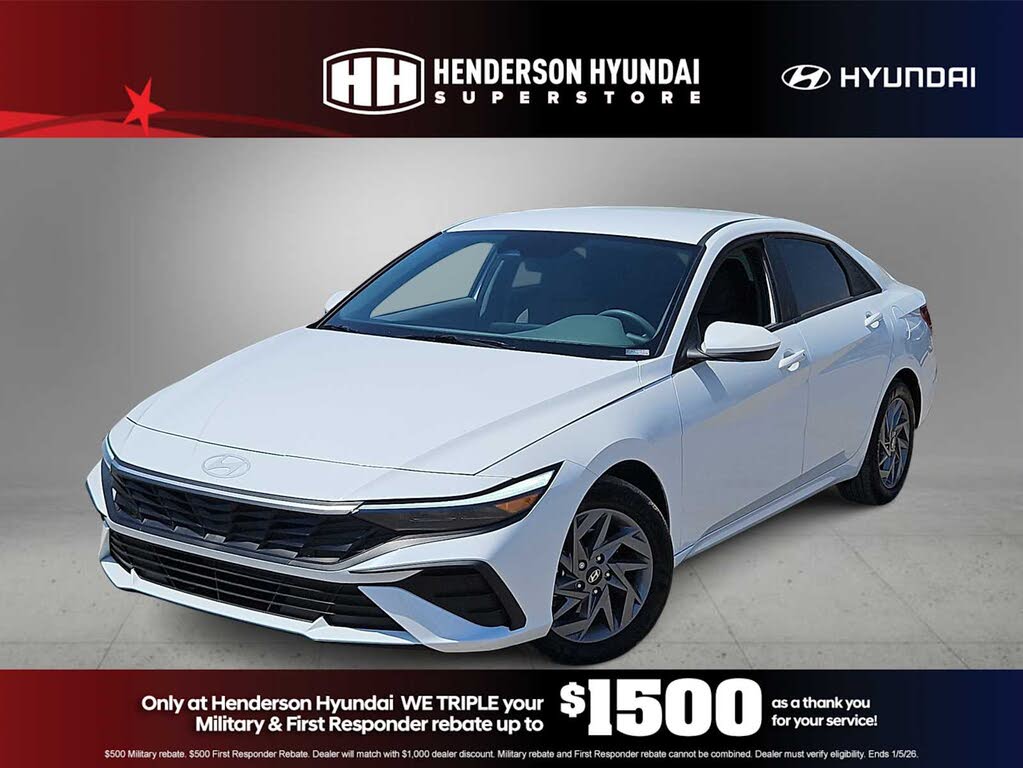 2024 Hyundai Elantra SEL FWD