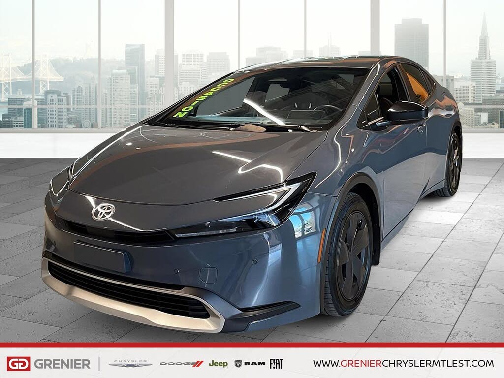 2024 Toyota Prius Prime SE FWD