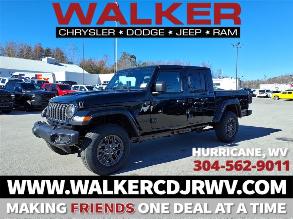 2026 Jeep Gladiator Sport S Crew Cab 4WD