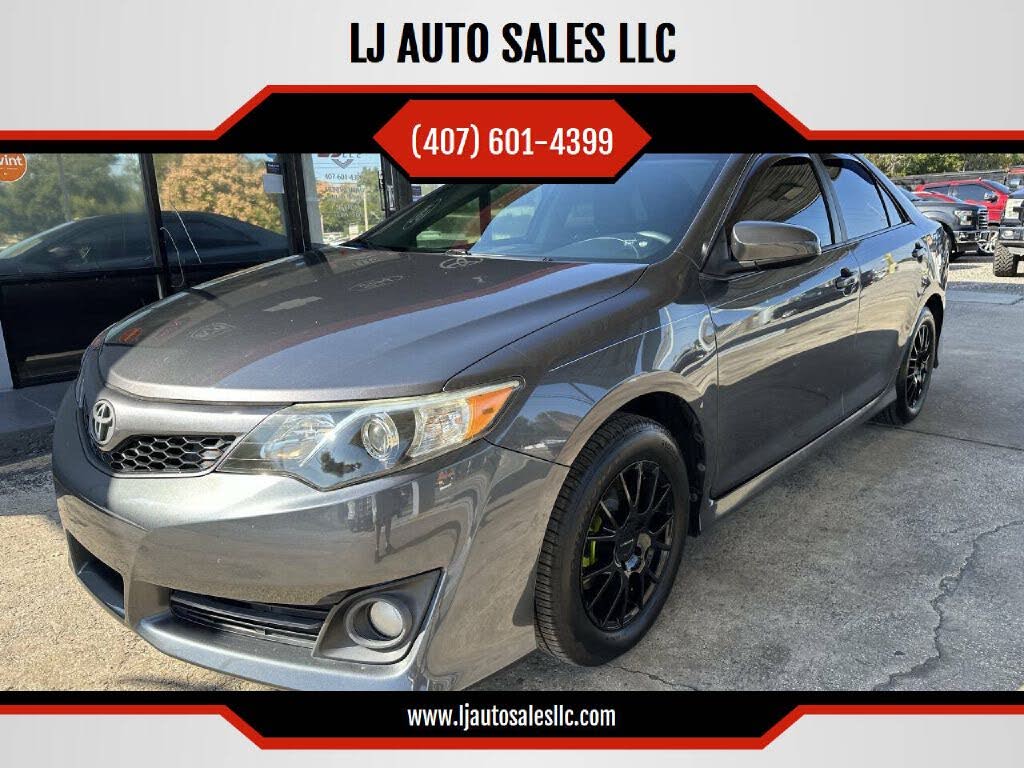 2013 Toyota Camry SE