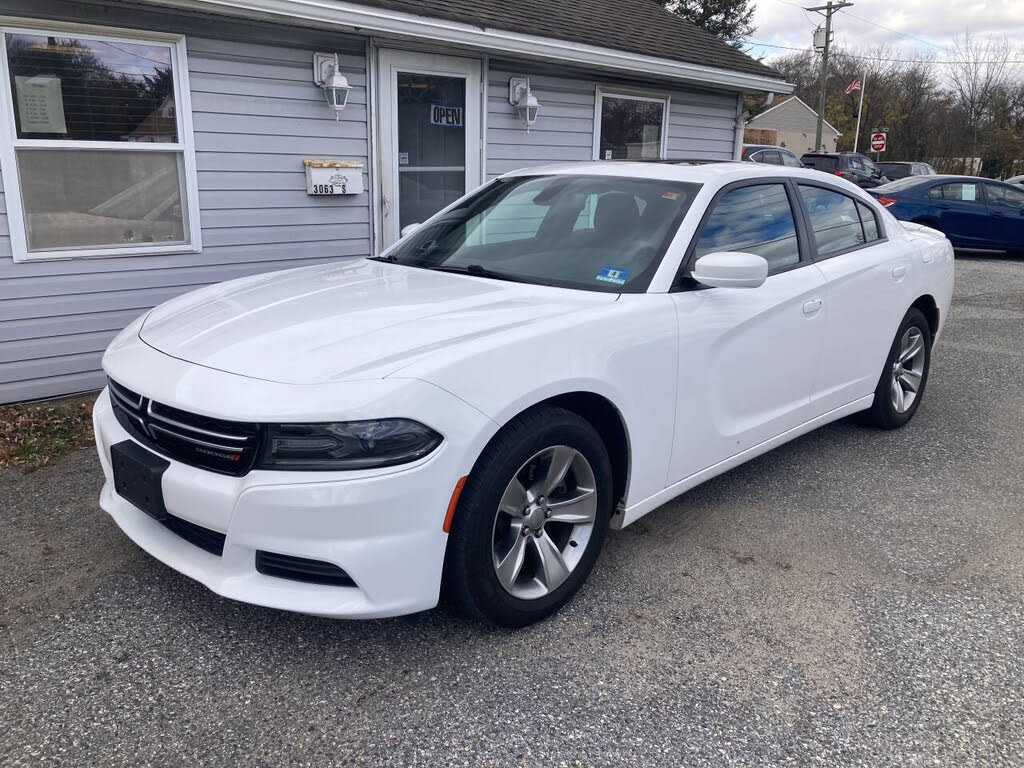 2015 Dodge Charger SE RWD